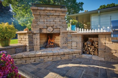 Summit Stone Outdoor Fireplaces