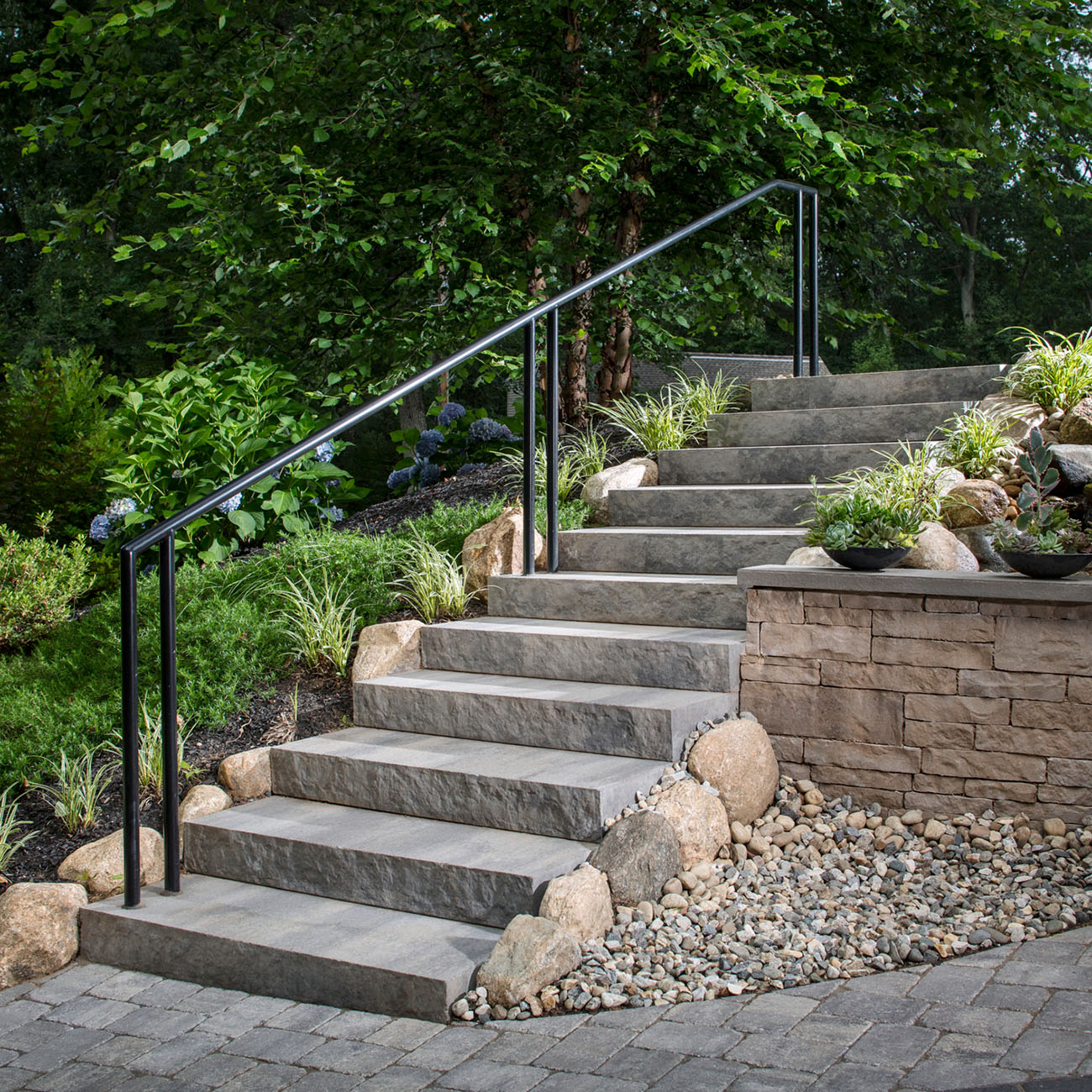 Belgard Landings Step