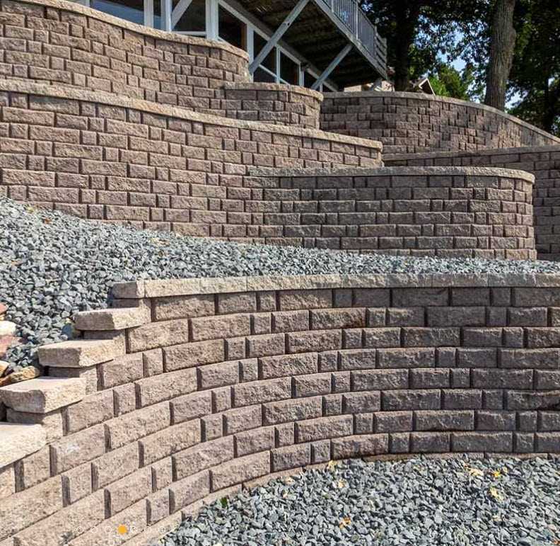 Classic Colonial 6 Retaining Wall